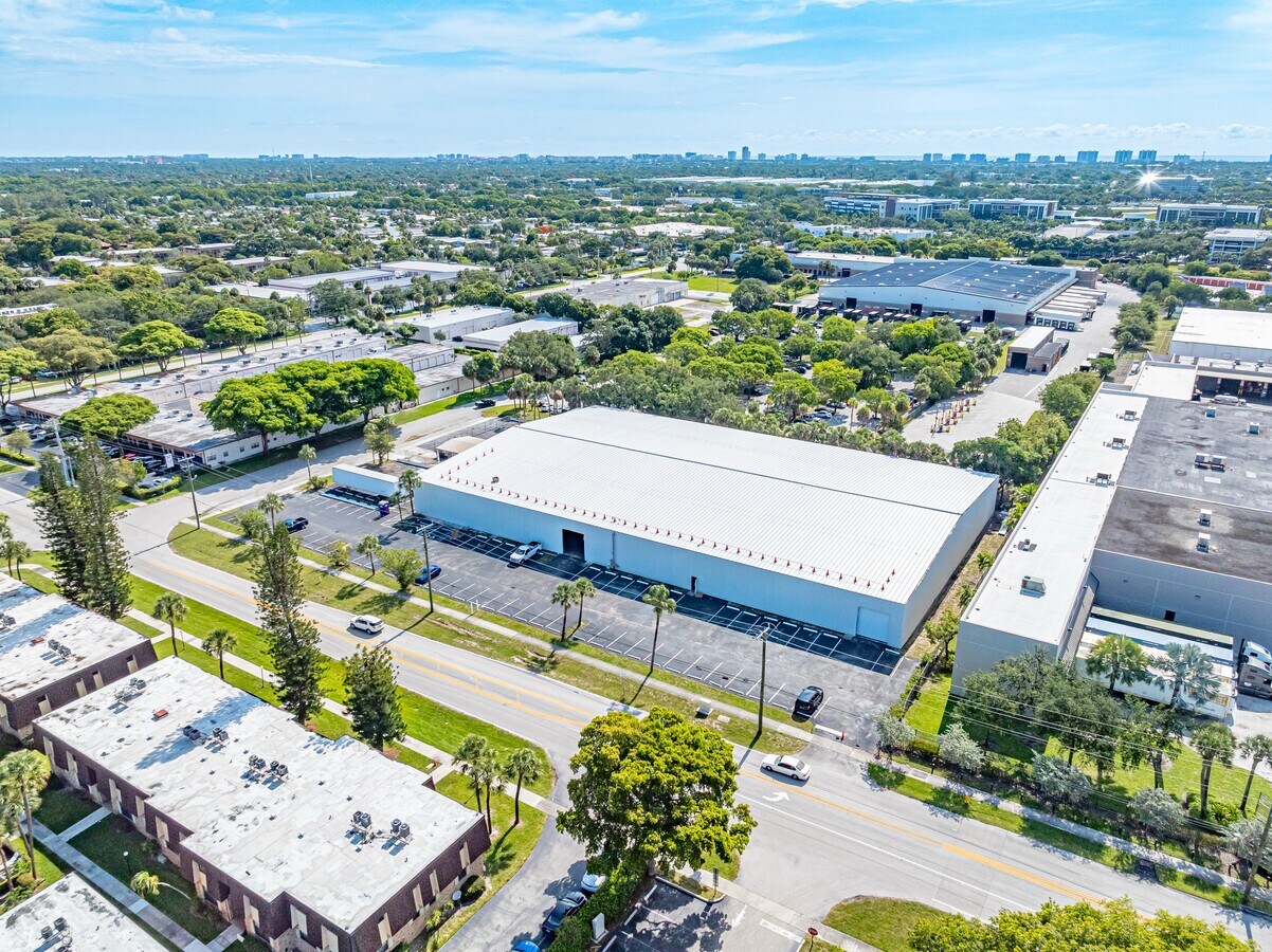 Aerial over the Deerfield Beach industrial corridor — 198 Lock Road, Deerfield Beach, FL